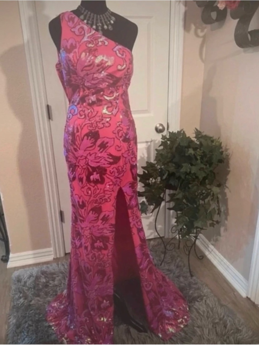 One-Shoulder Pink Floral Sequin Evening Prom Dress Gown